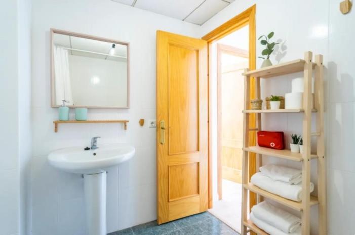 Apartamento Minaga 2 네르하 외부 사진